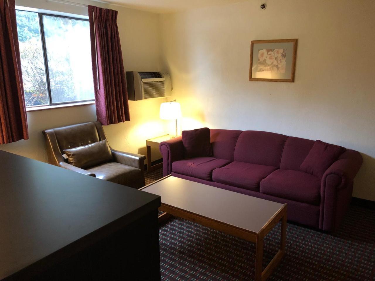 Super 8 By Wyndham Lacey Olympia Area Εξωτερικό φωτογραφία
